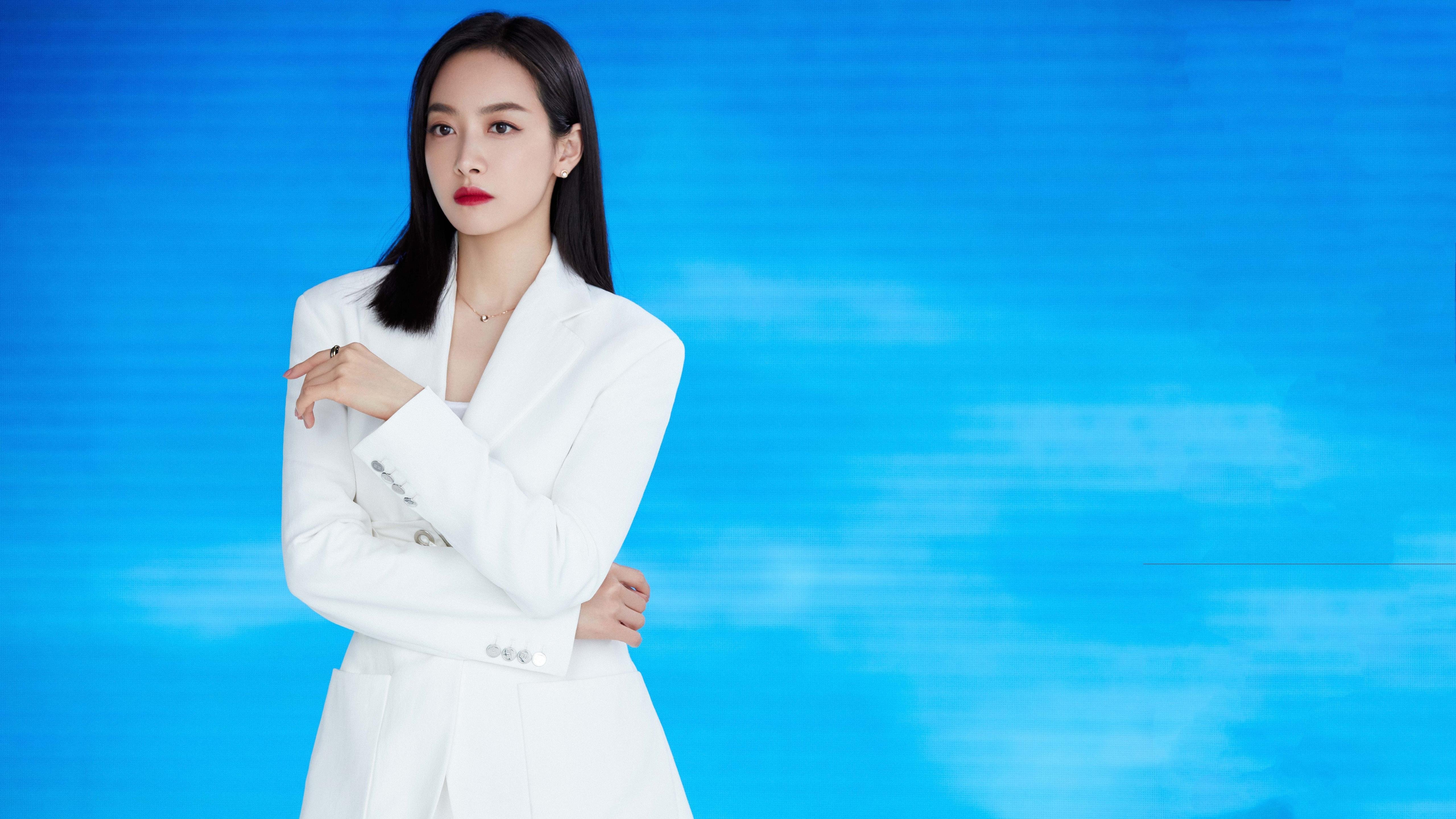 爱游戏真人体育娱乐-_马拉松纪录挑战:突破自我极限_,马拉松新纪录