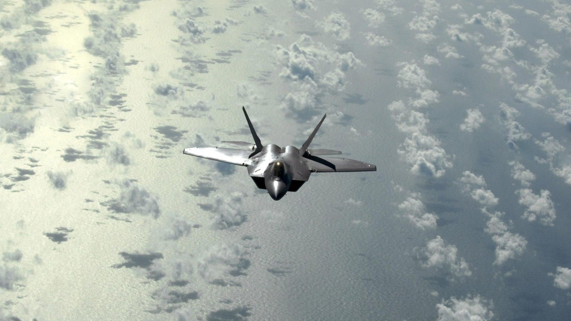 爱游戏电竞竞猜-“生死瞬间:赛场上的危险时刻与救援奇迹”,生死瞬间视频集锦